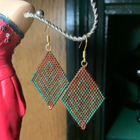Handmade Glass Seed Bead Earrings - Picture 1 of 1